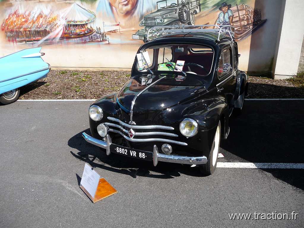 Vagney (10).JPG - 26/03/2016 - 88120 VAGNEY - 30ème bourse d'èchanges - RENAULT type 4CV